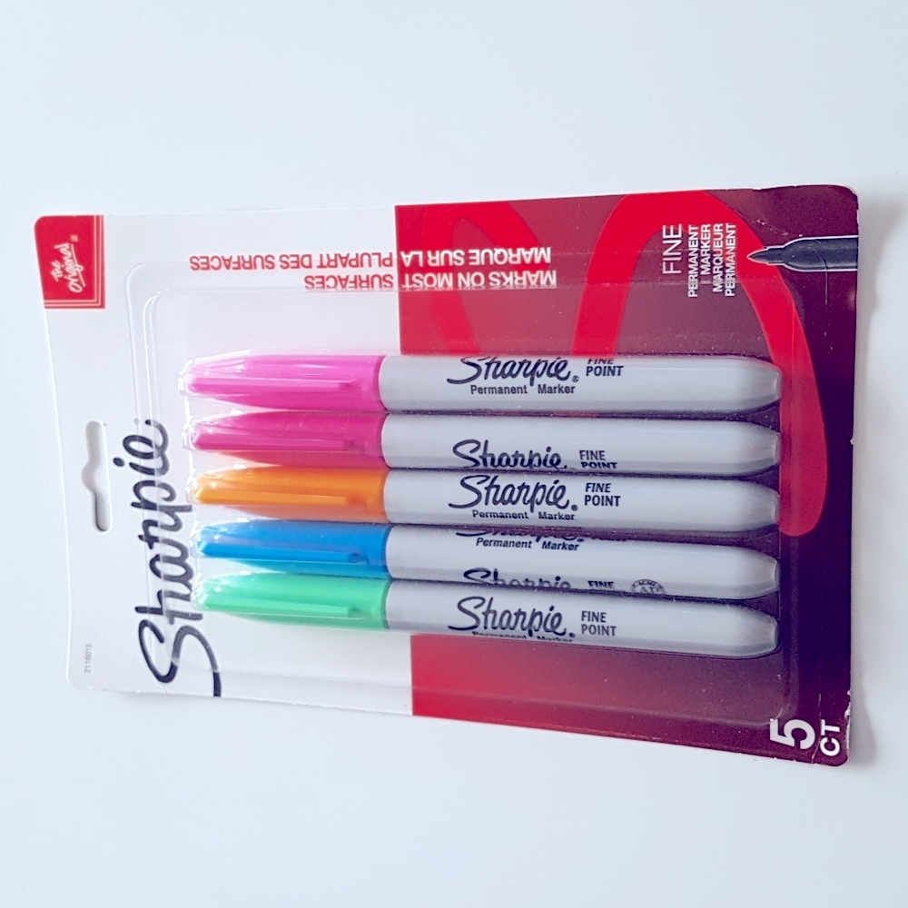 5 pcs New Sharpie Permanent Markers (Fine Point)